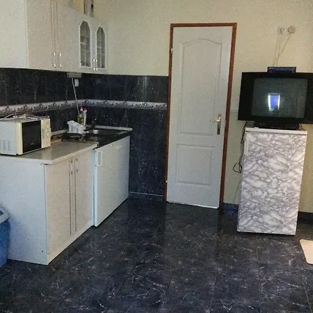 Mozsi Apartman Апартаменты