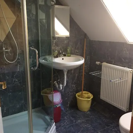 Mózsi Apartman *