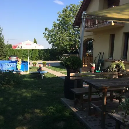Mózsi Apartman Apartman *