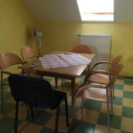 Mózsi Apartman Apartman Marcali